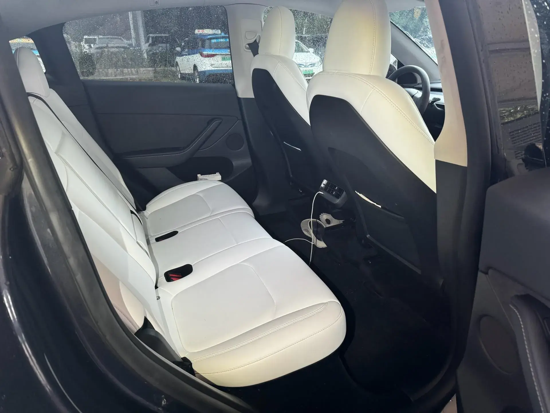 2024 TESLA MODEL thumbnail 3