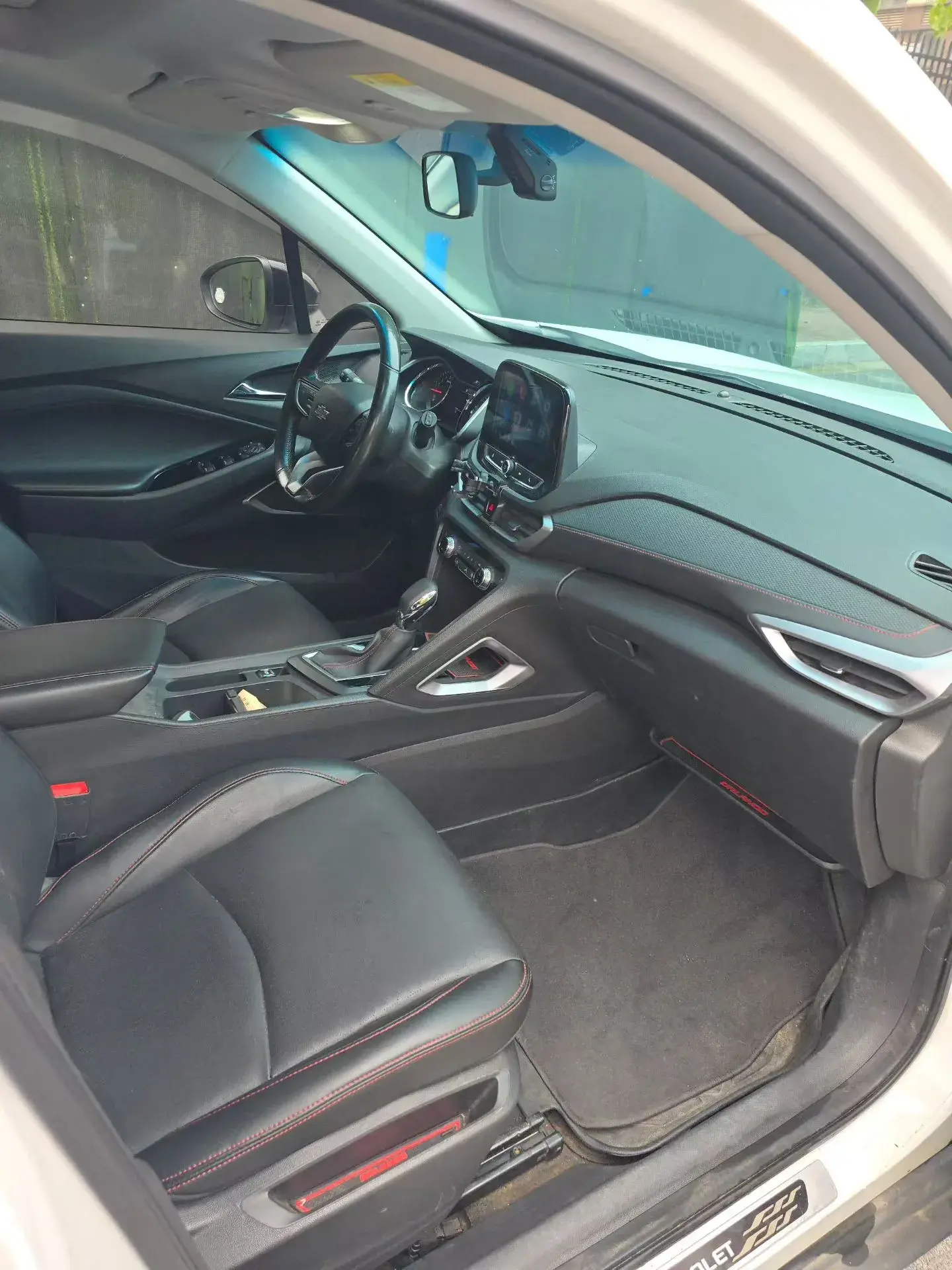 2018 CHEVROLET ORLANDO thumbnail 4