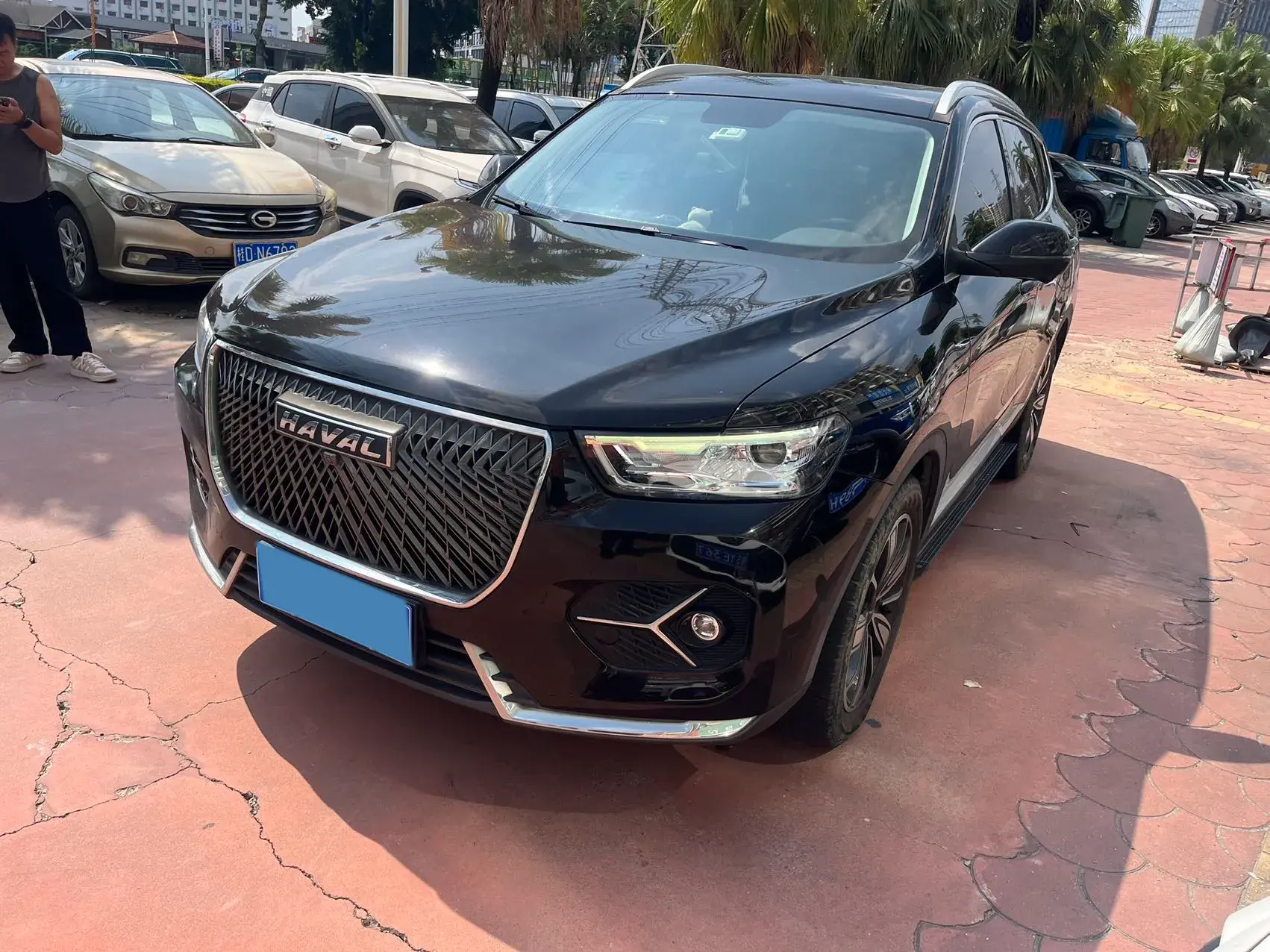 2021 HAVAL H6 view 1