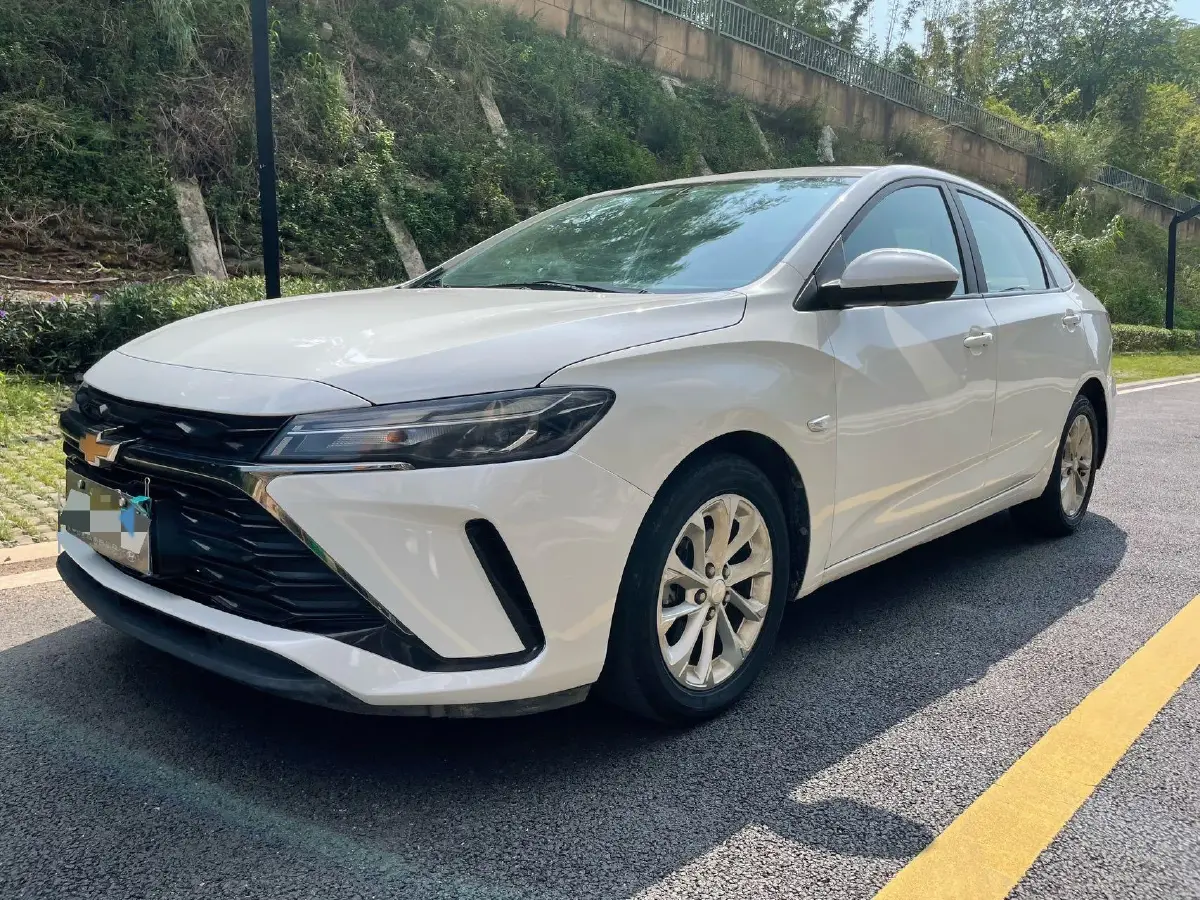 2023 Chevrolet Monza 1.5L 113HP L4 6DCT