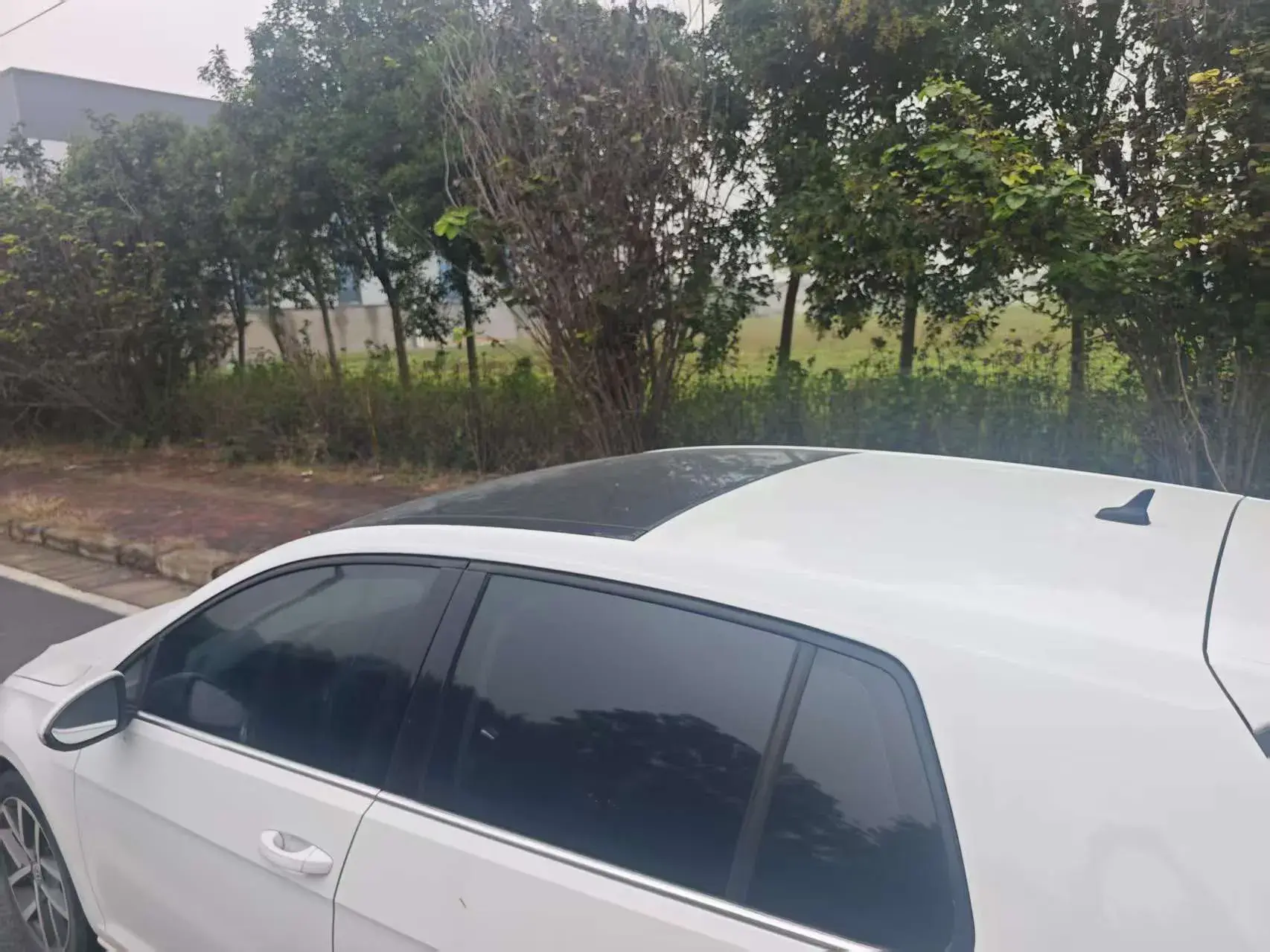 2020 VOLKSWAGEN GOLF thumbnail 3