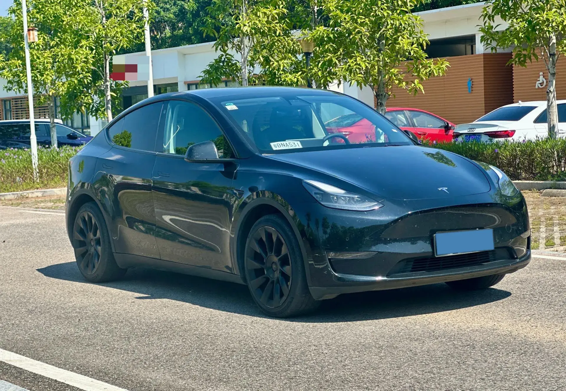 2021 TESLA MODEL thumbnail 3