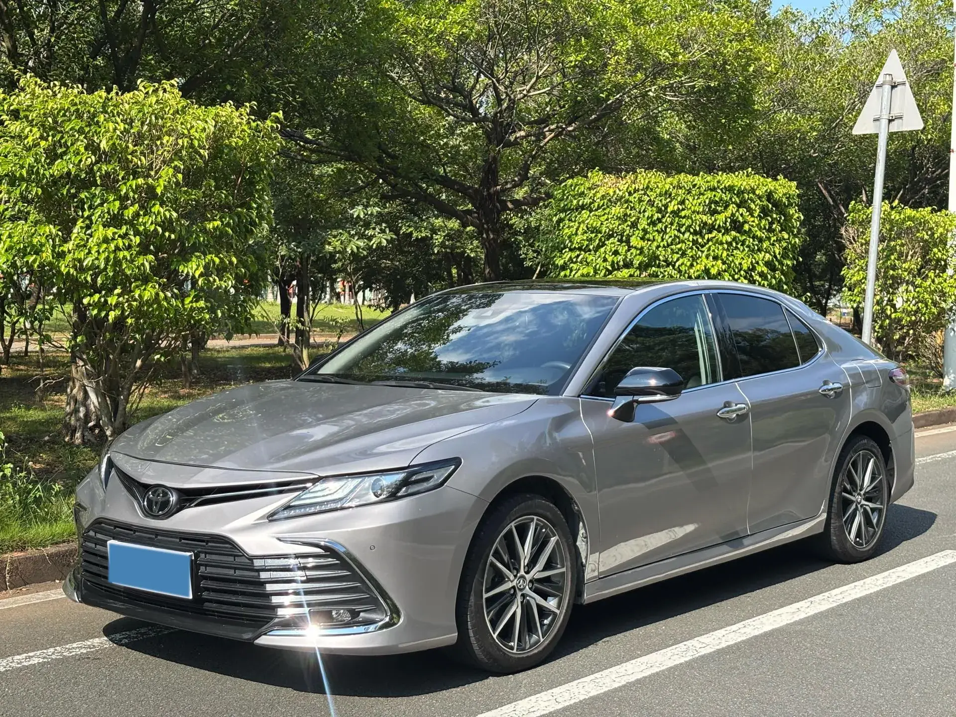 2021 TOYOTA CAMRY view 1