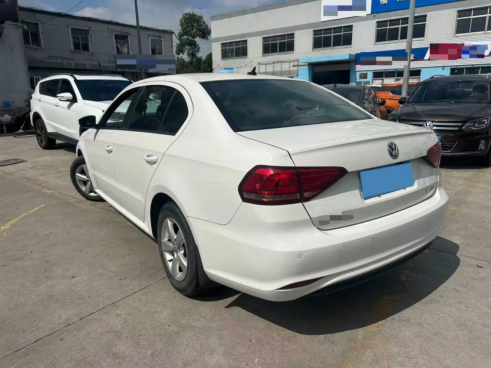 2019 VOLKSWAGEN LAVIDA thumbnail 4