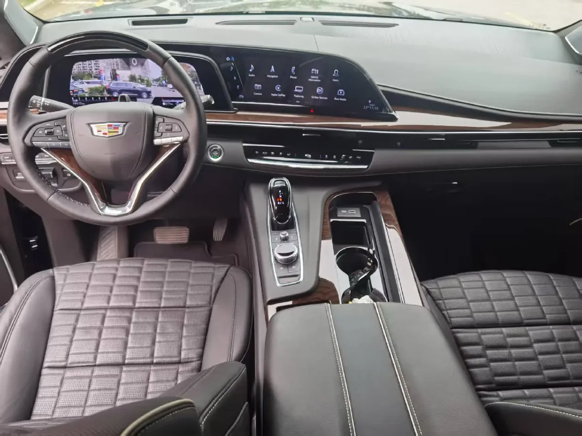 2013 Cadillac ESCALADE 6.2L 409HP V8 6AT,autocango,china used car exporter,china ev exporter,chinese used car exporter,chinese used ev exporter