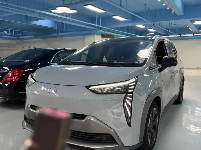 2022 Aion Y BEV 63.98KWH