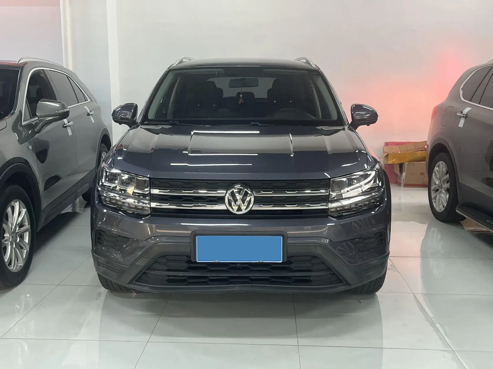 2020 VOLKSWAGEN THARU thumbnail 2