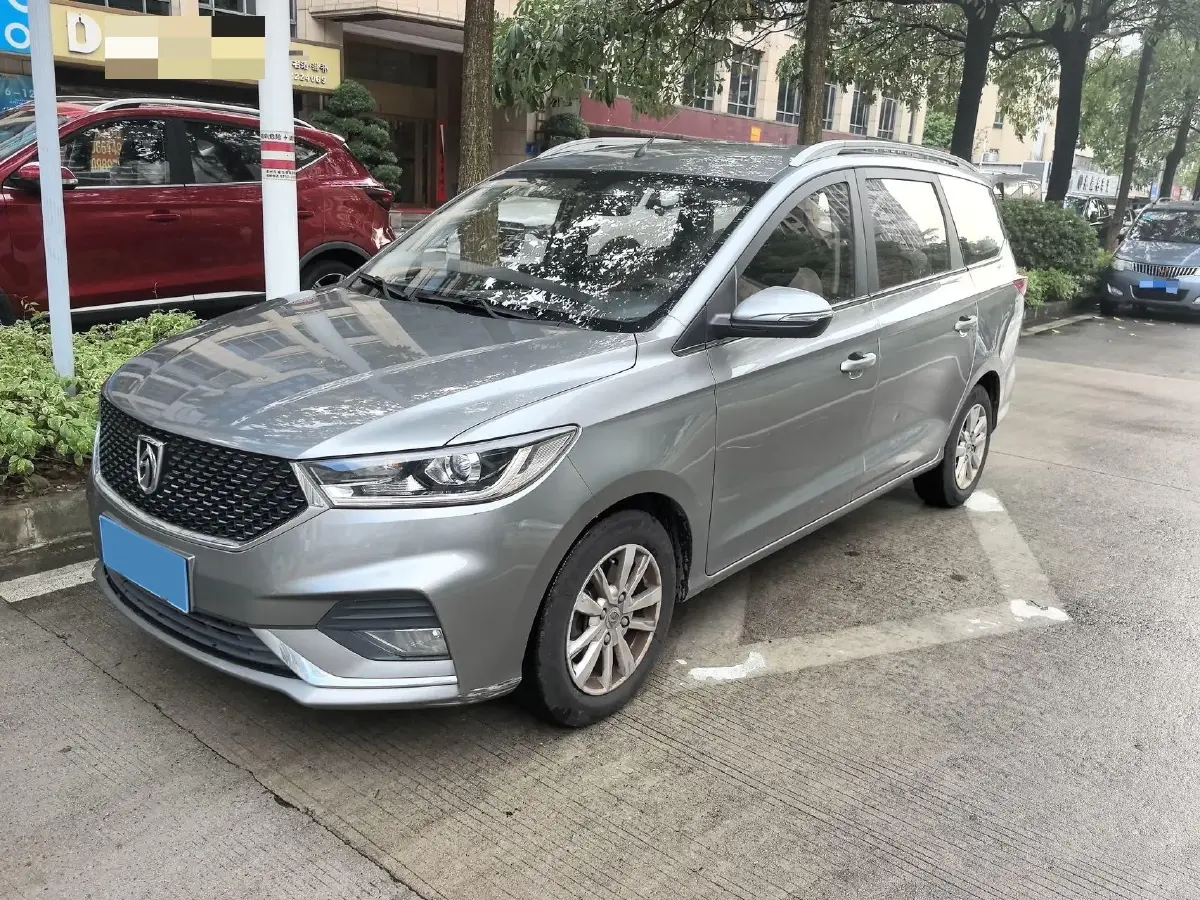 2019 BaoJun 360 1.5L 105HP L4 5AMT