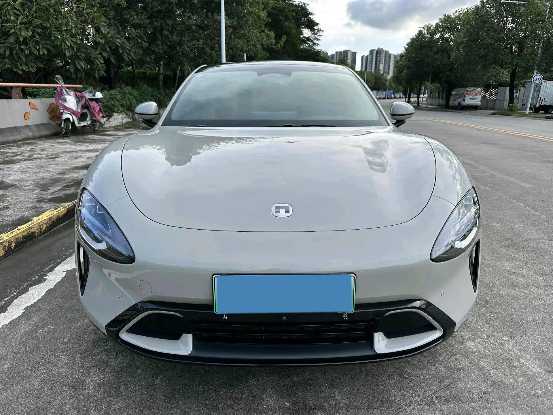 2024 MI SU7 thumbnail 3