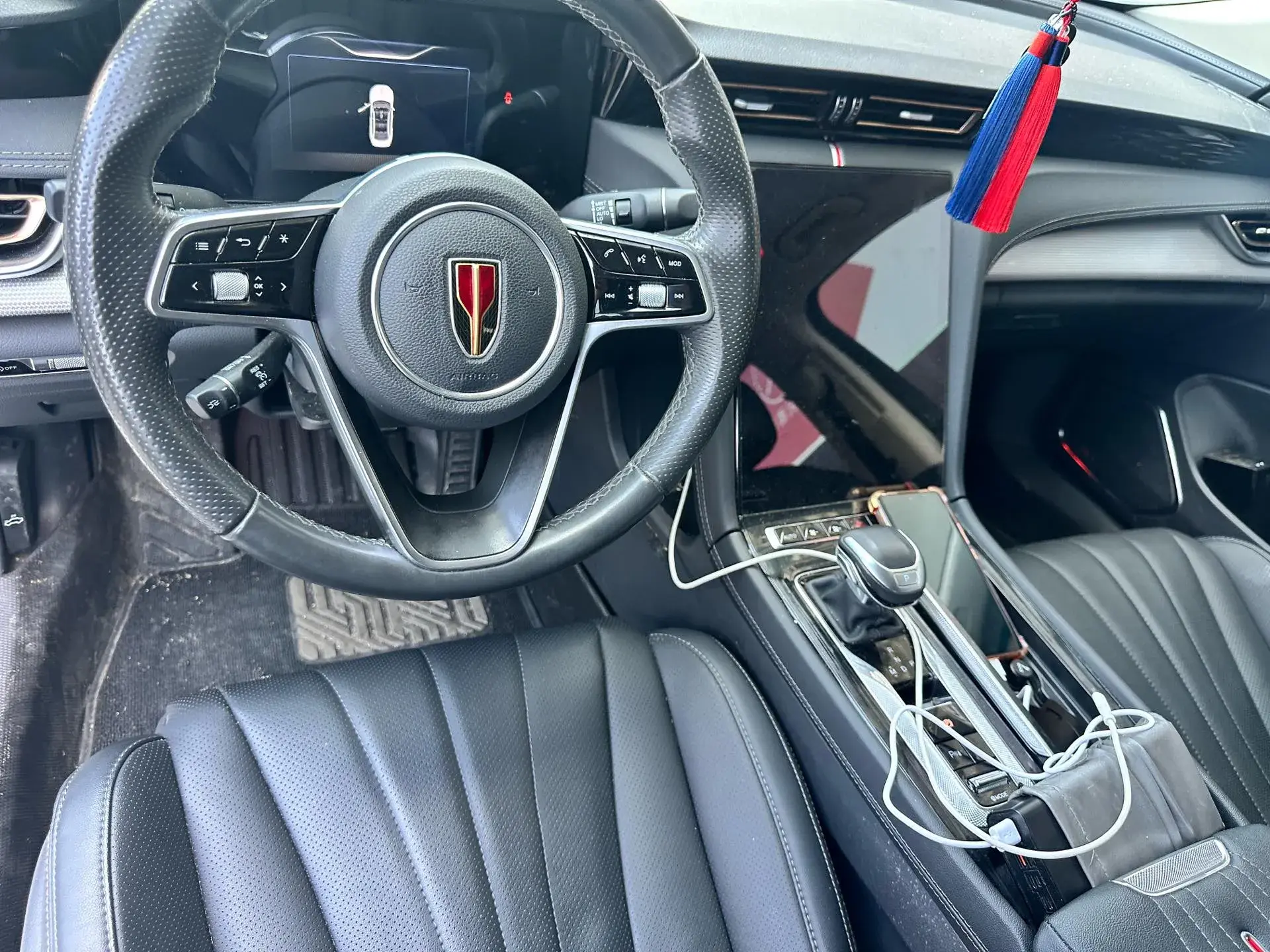 2023 HONGQI H5 thumbnail 4