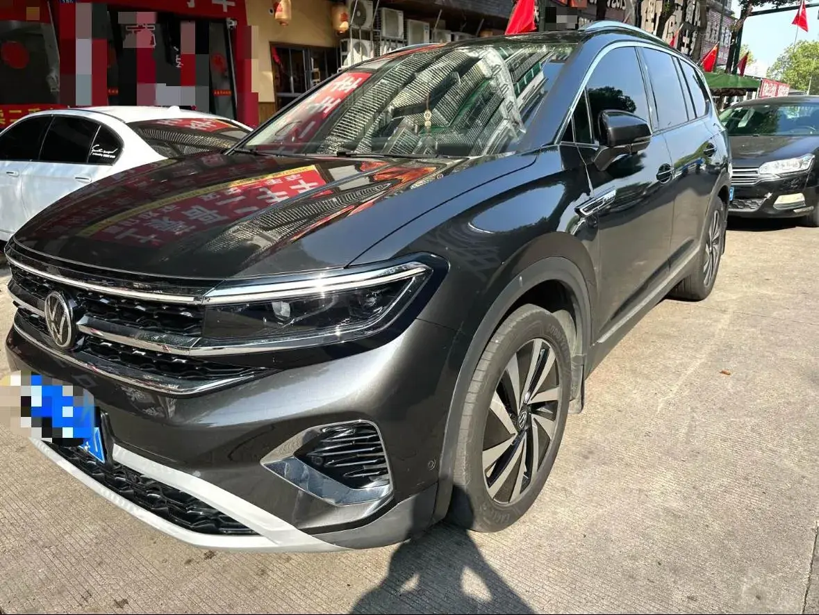 2021 Volkswagen Talagon 2.0T 220HP L4 7DCT