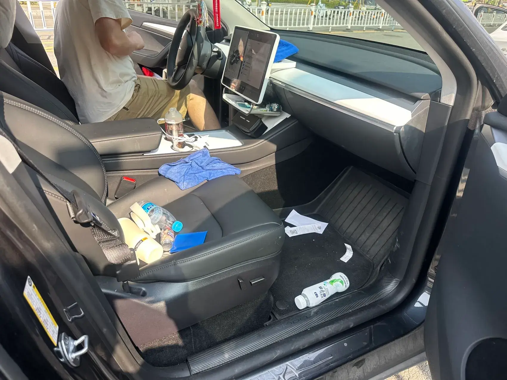 2024 TESLA MODEL thumbnail 4