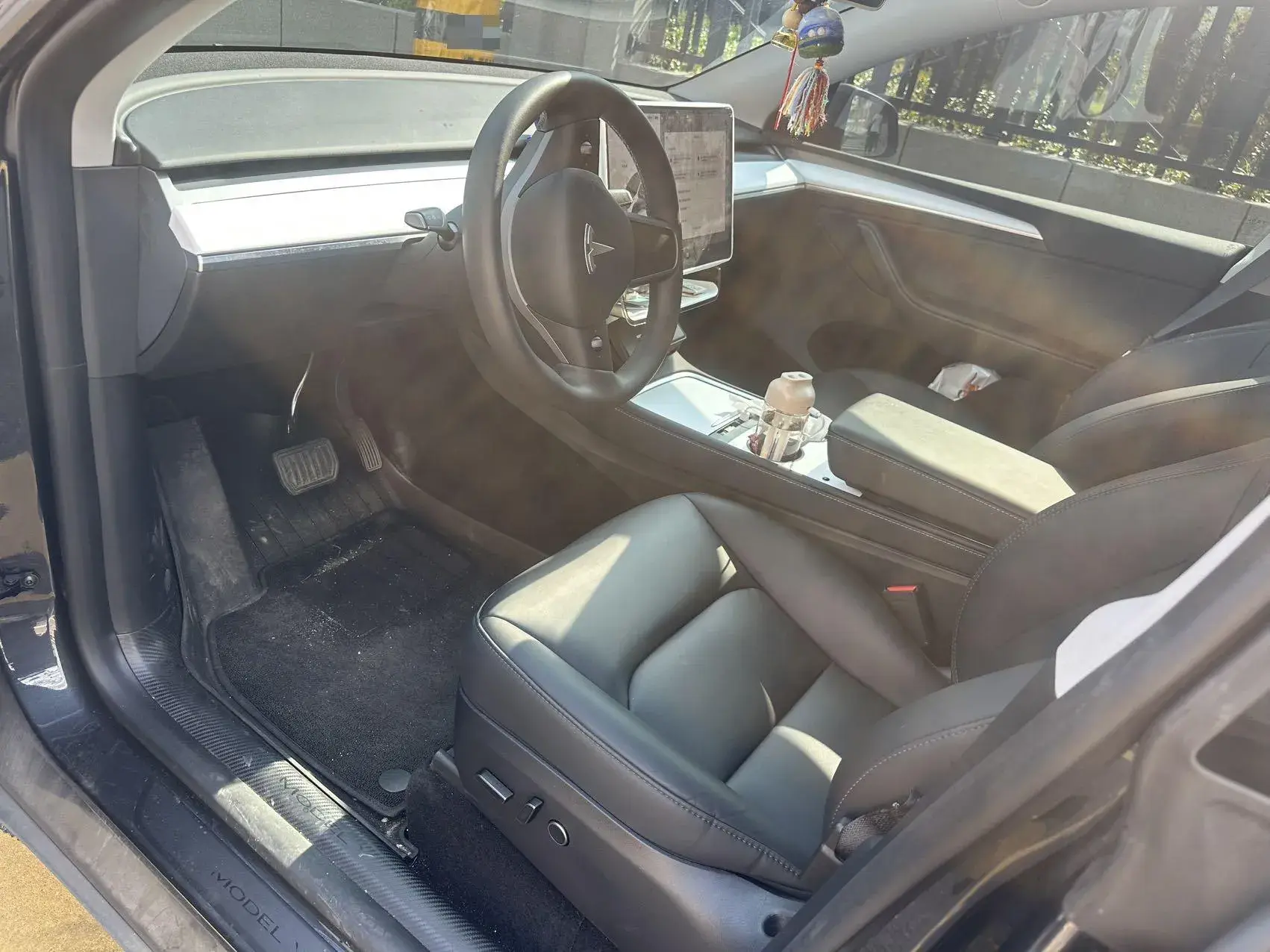 2024 TESLA MODEL thumbnail 2