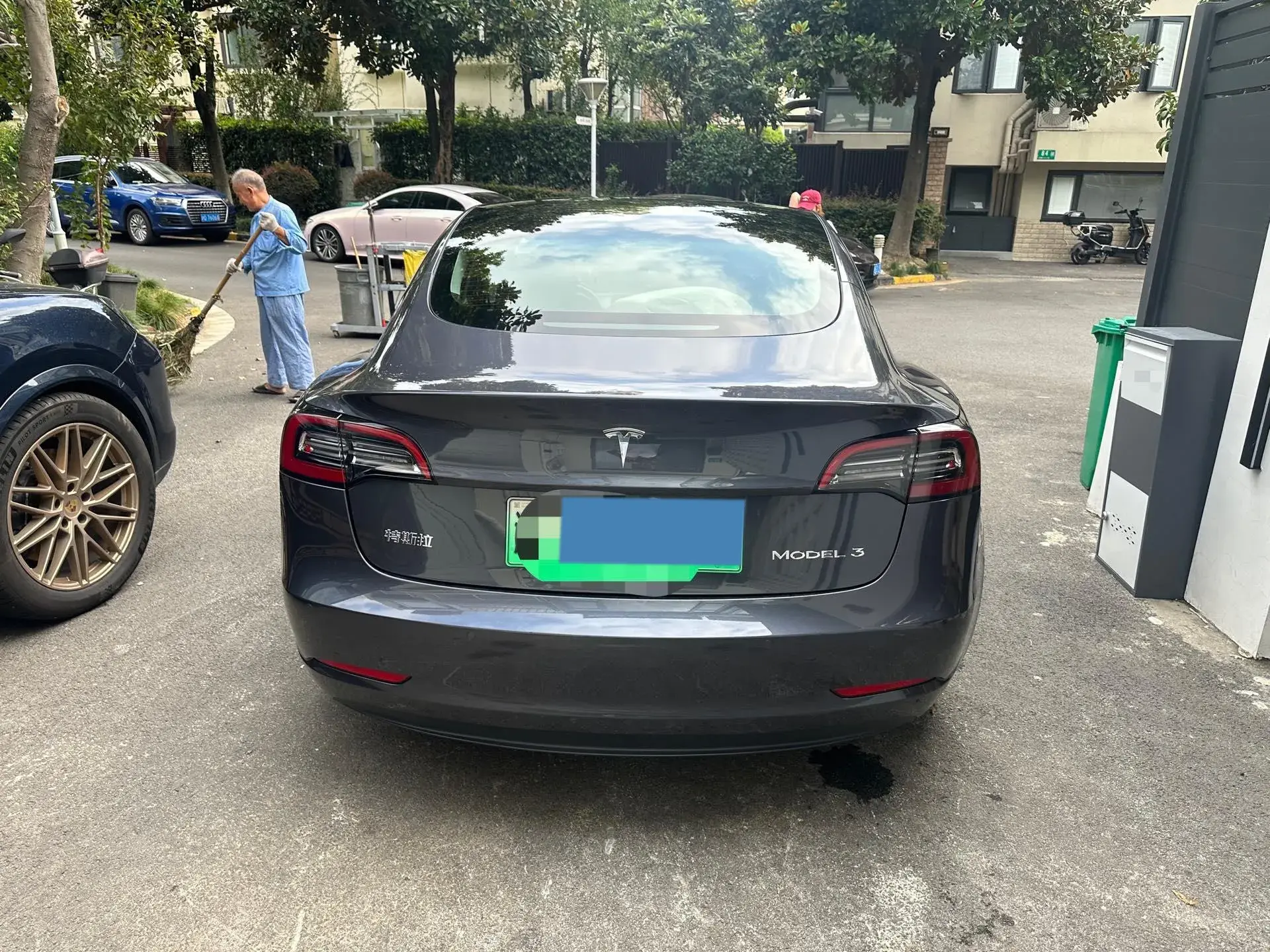 2021 TESLA MODEL thumbnail 3