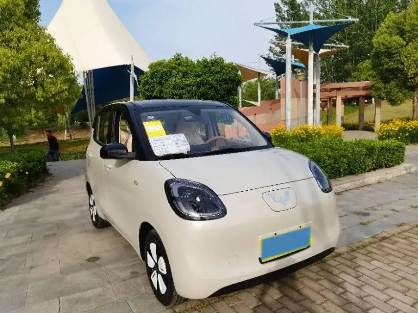 2025 WULING HONGGUANG thumbnail 2