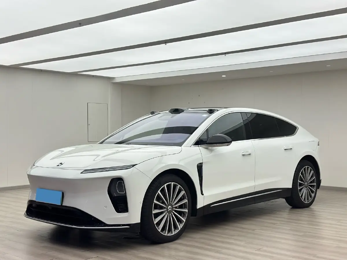 2025 NIO ET9 BEV 100KWH