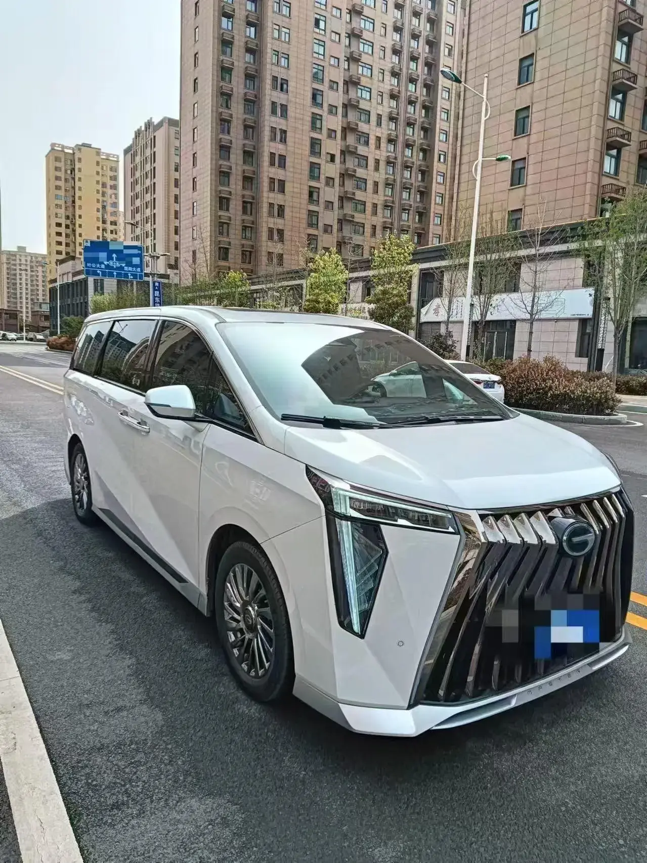 2023 GAC TRUMPCHI thumbnail 3