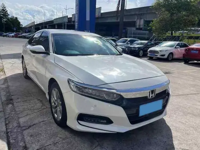 2021 HONDA ACCORD thumbnail 2