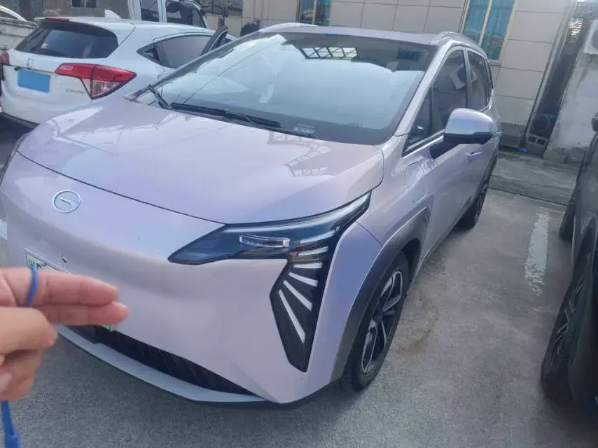 2023 Aion Y BEV 61.7KWH