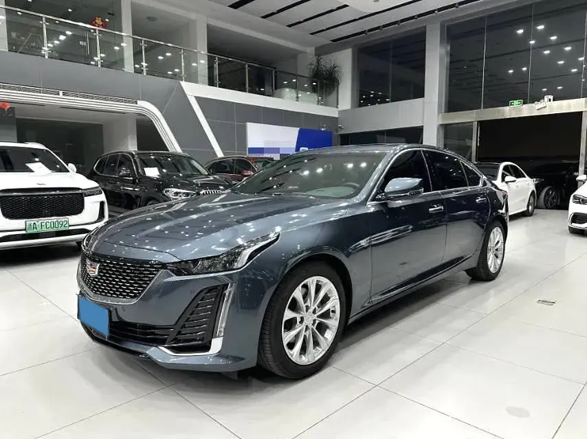 2022 CADILLAC CT5 view 1