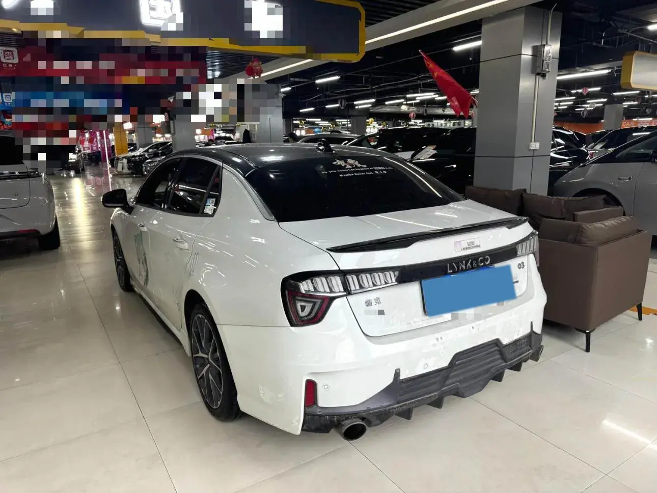 2019 LYNK&CO 03 thumbnail 4