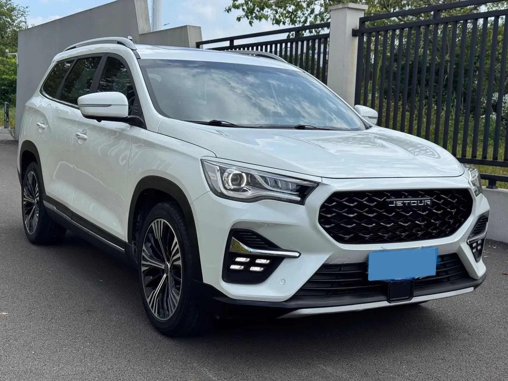 2021 JETOUR X90 thumbnail 3