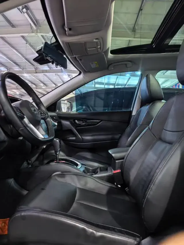 2020 NISSAN X-TRAIL thumbnail 3