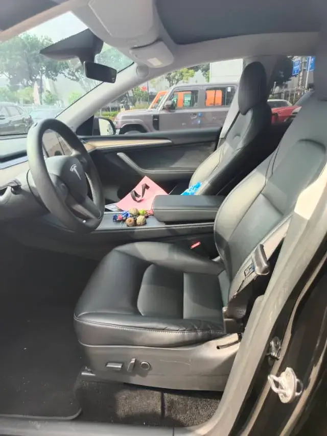 2022 TESLA MODEL thumbnail 2