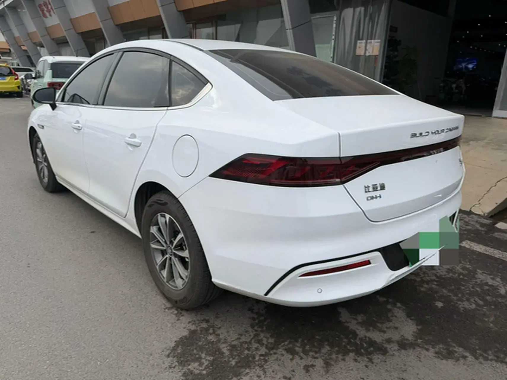 2024 BYD QIN thumbnail 4