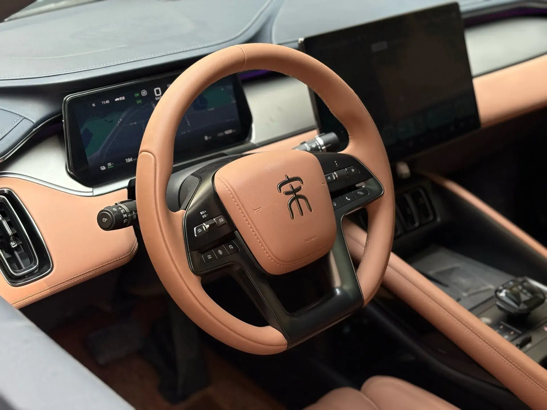 2024 BYD SONGL thumbnail 4