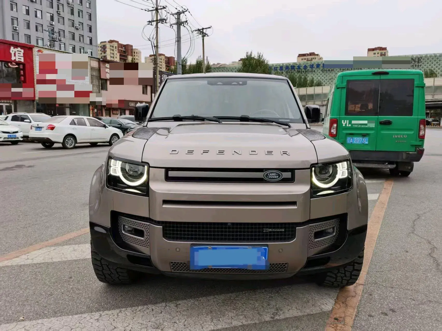 2022 LAND ROVER thumbnail 2