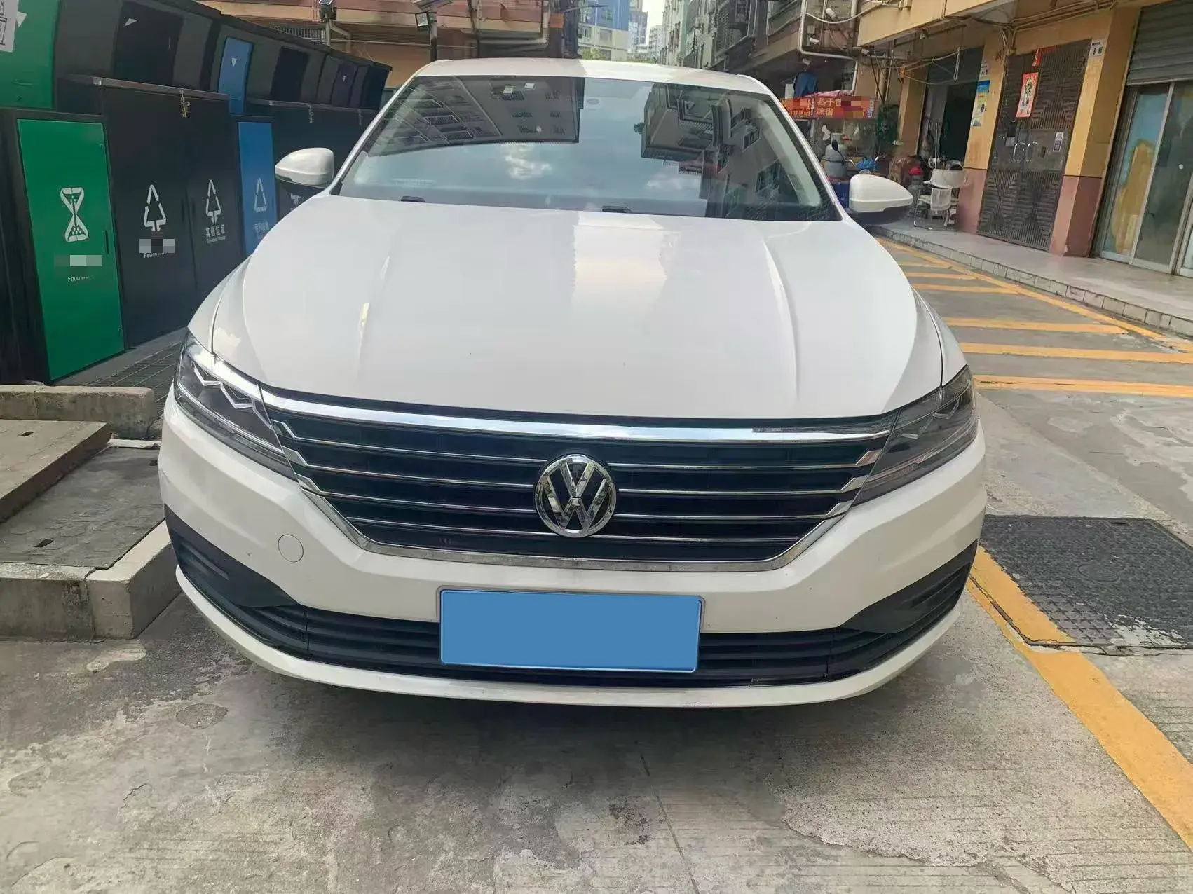 2019 VOLKSWAGEN LAVIDA thumbnail 2