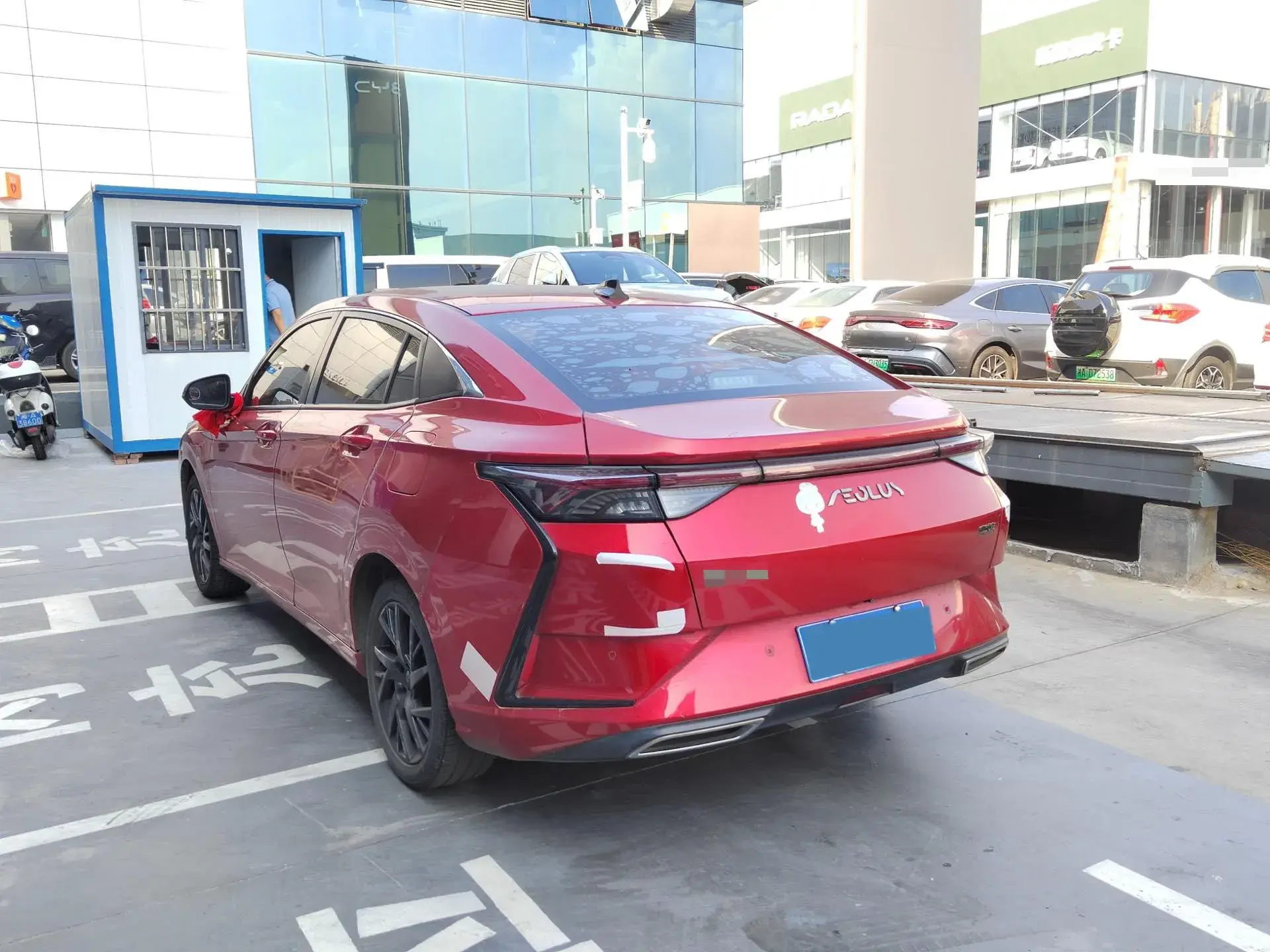 2021 DONGFENG AEOLUS thumbnail 4