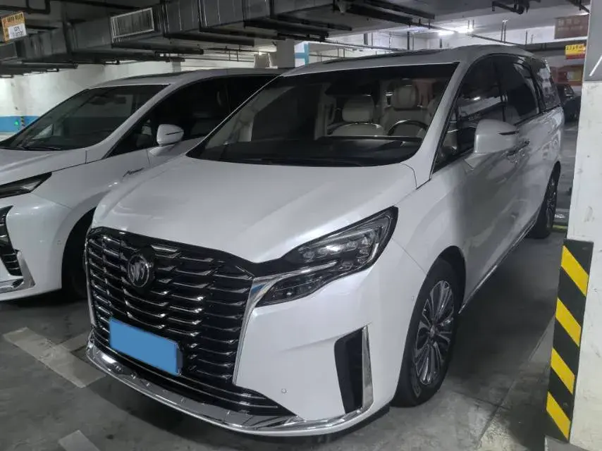 2023 Buick GL8 2.0T 237HP L4 9AT