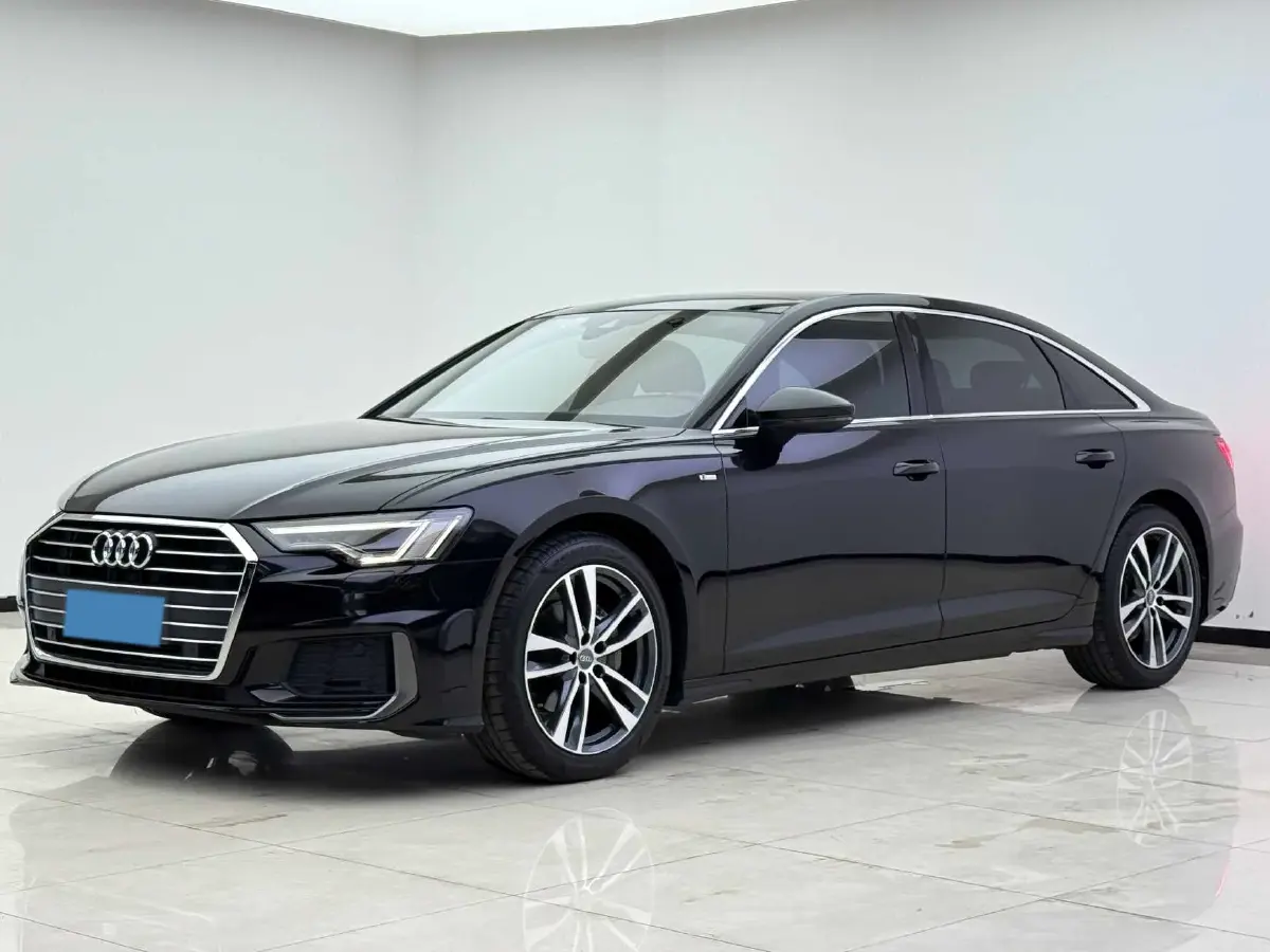 2021 Audi A6L 2.0T 190HP L4 7DCT