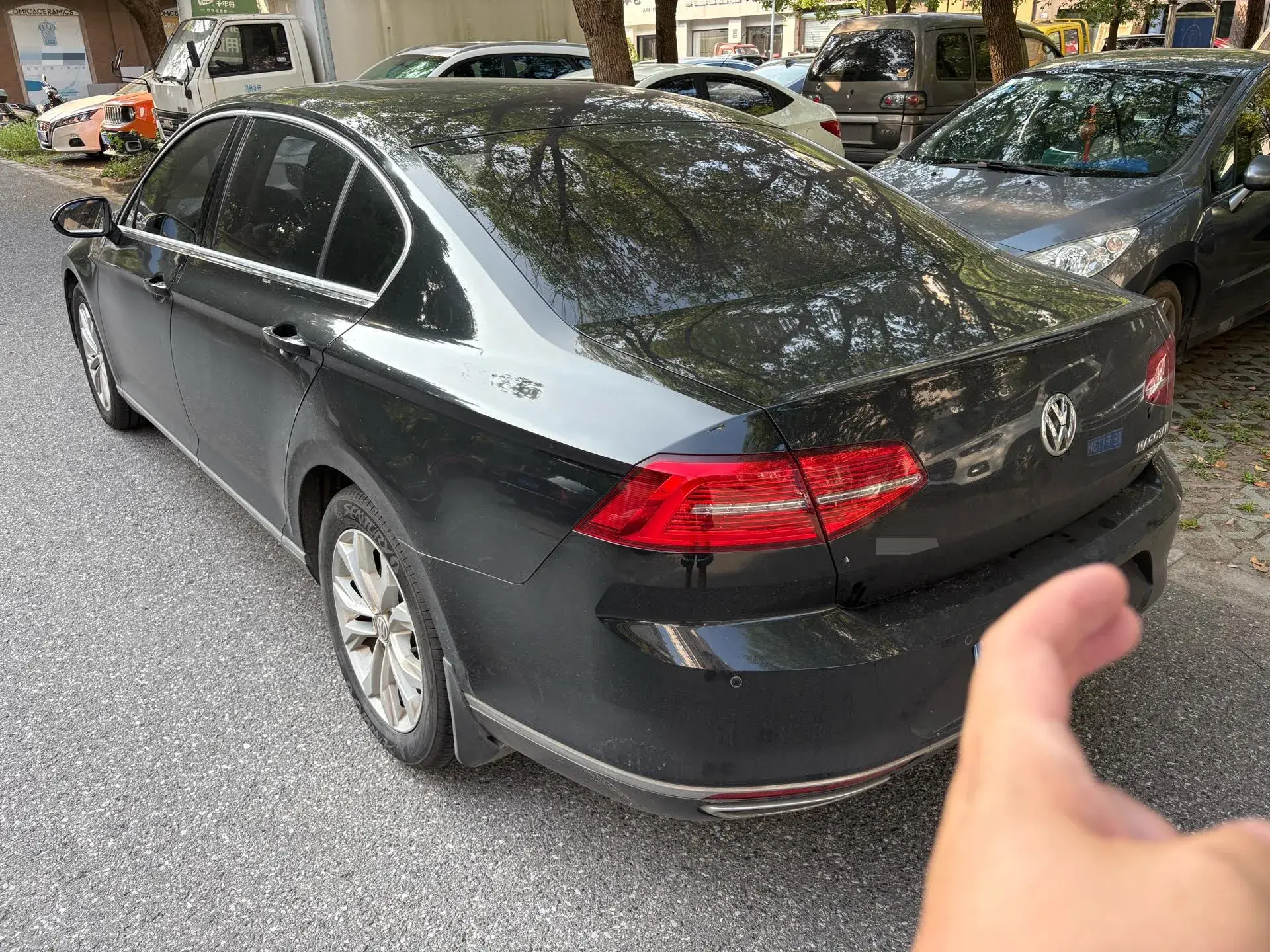 2018 VOLKSWAGEN MAGOTAN thumbnail 3