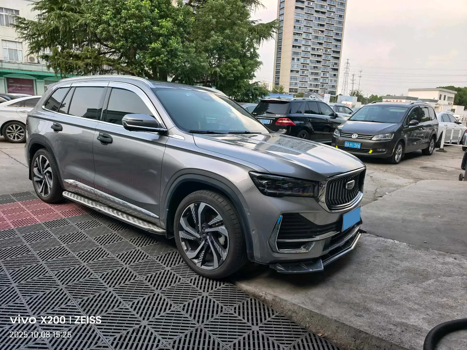 2021 GEELY MONJARO thumbnail 3