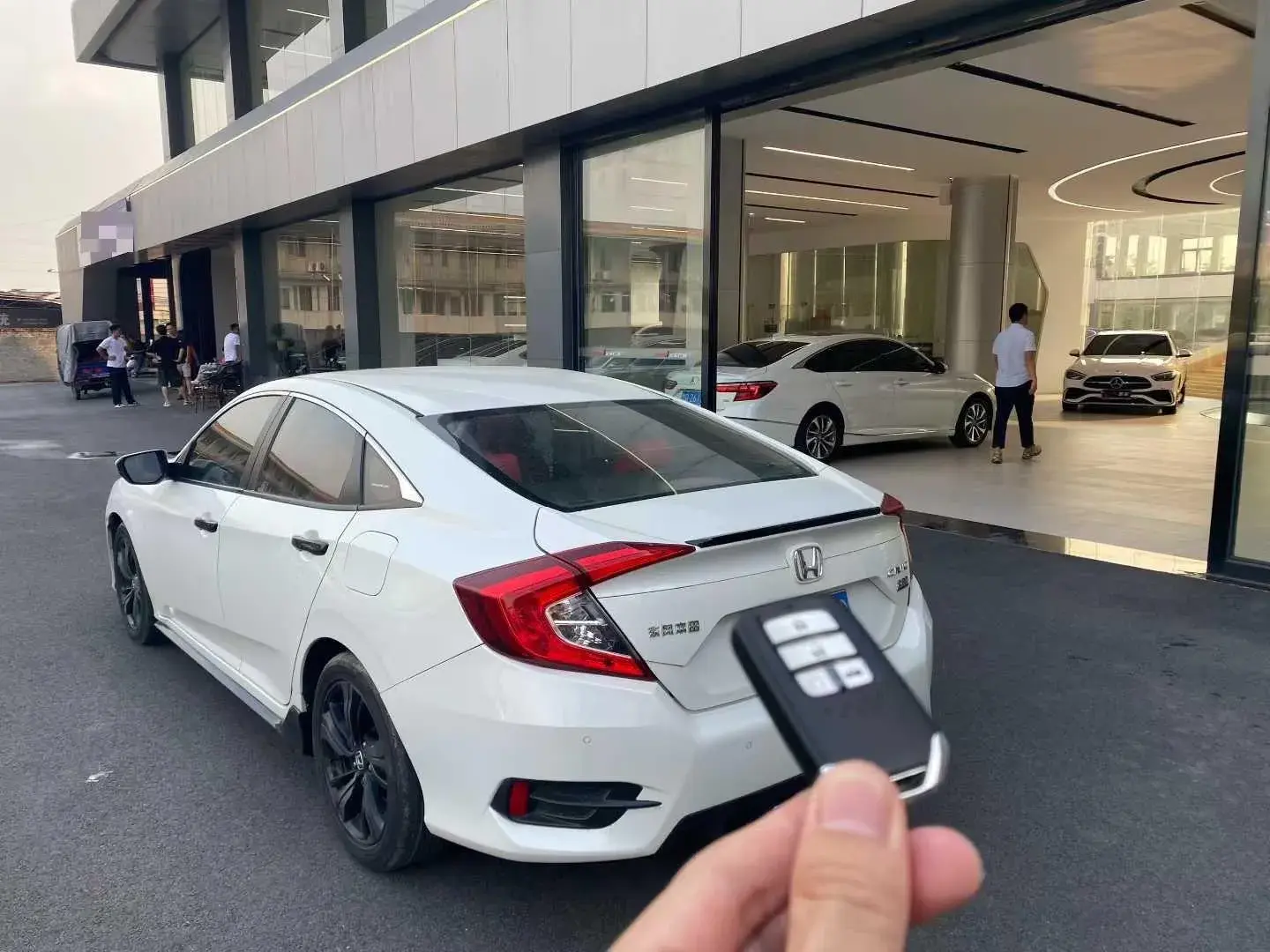 2019 HONDA CIVIC thumbnail 4