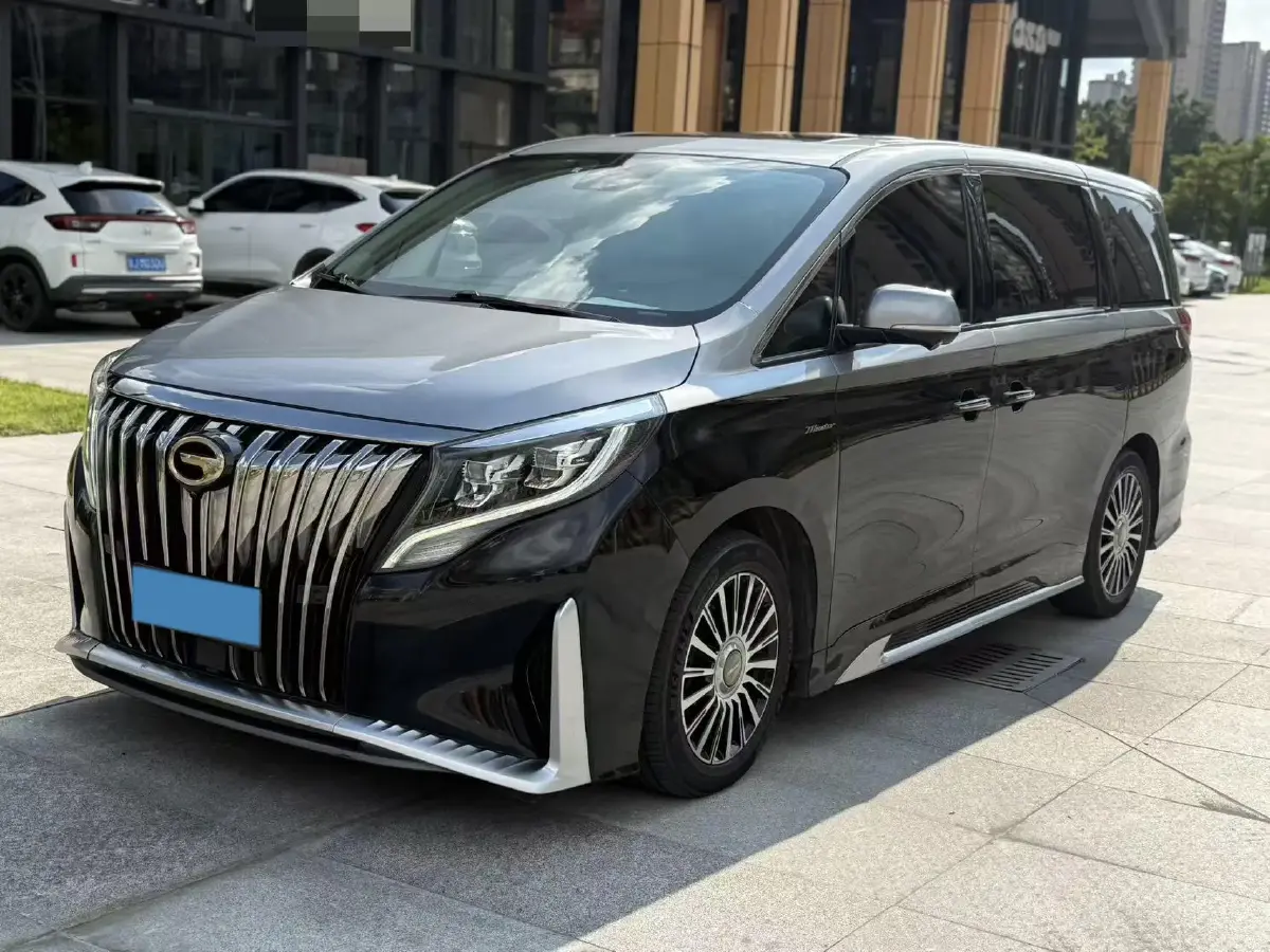 2021 GAC Trumpchi M8 2.0T 252HP L4 8AT