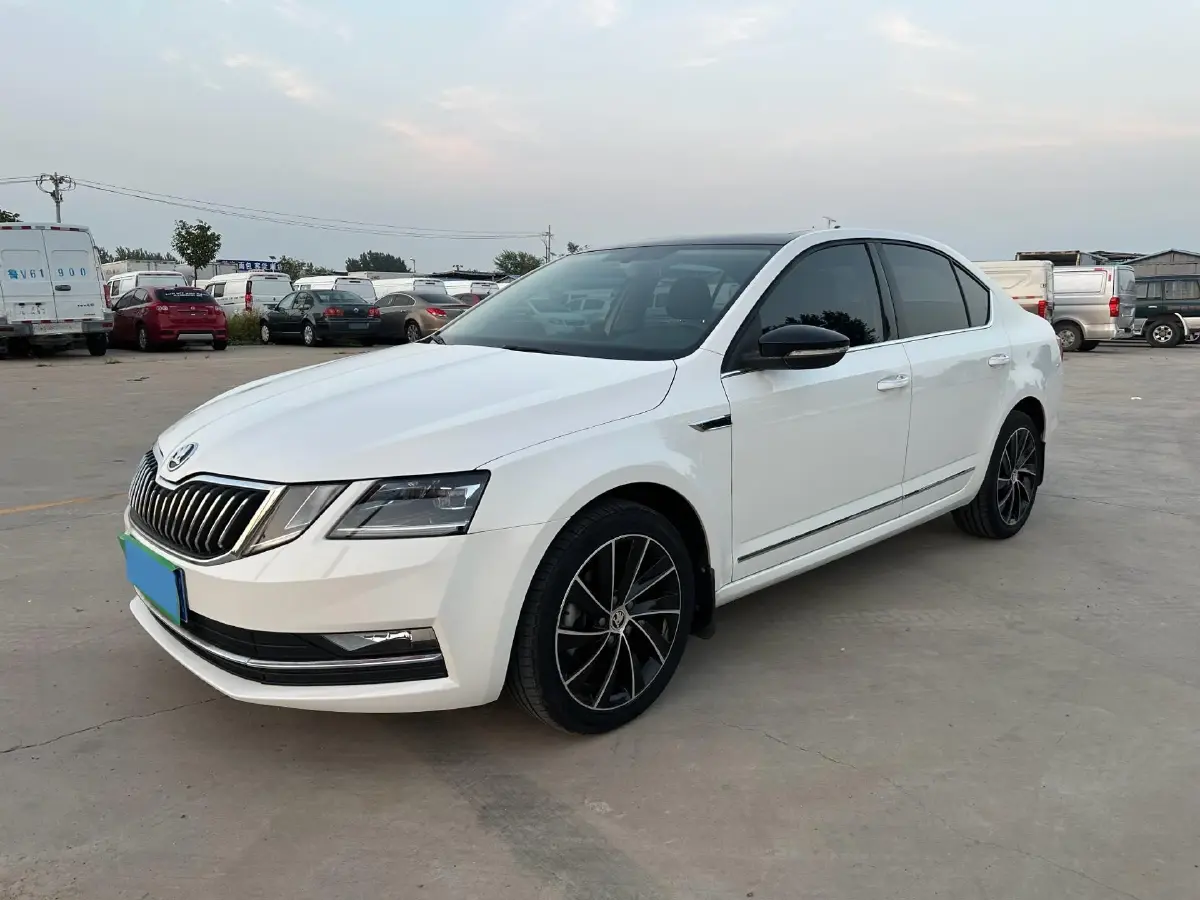 2018 Skoda Octavia 1.4T 150HP L4 7DCT