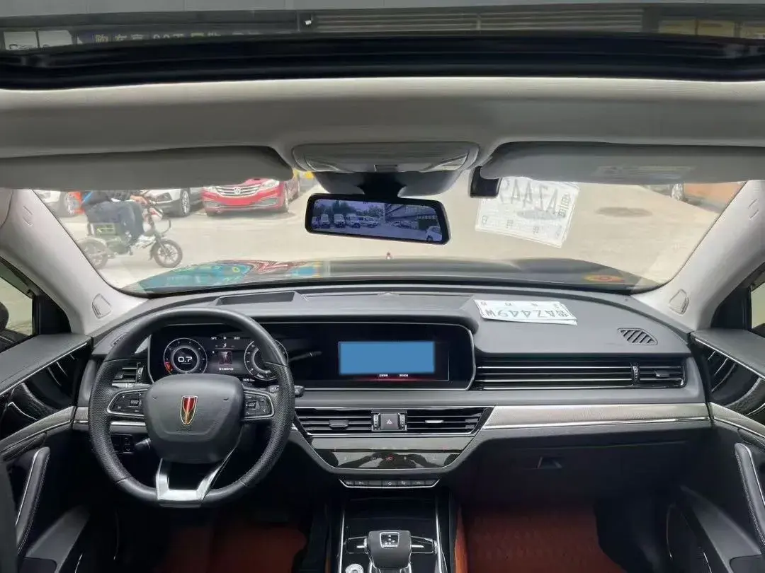 2022 HONGQI HS5 thumbnail 3