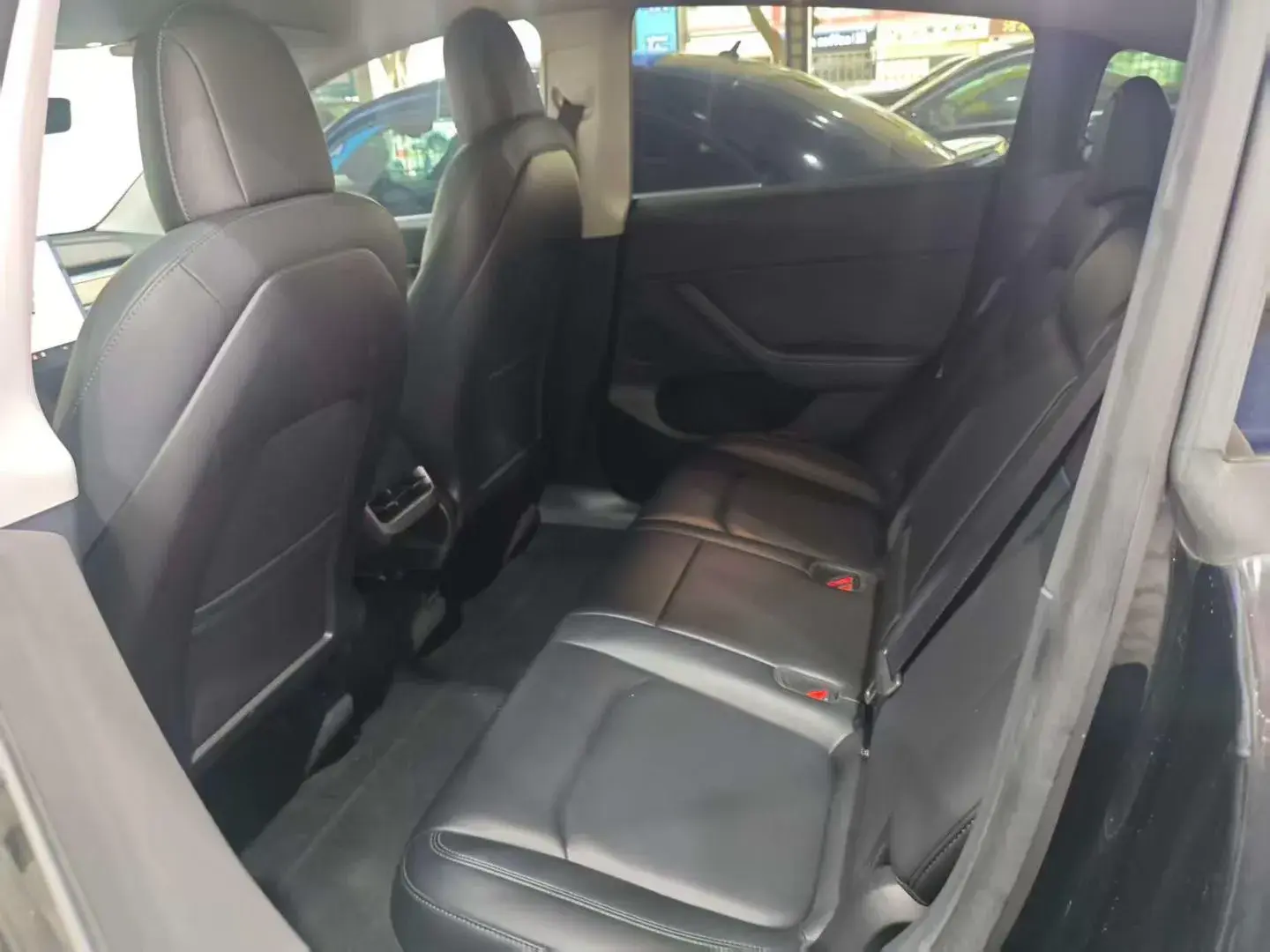 2022 TESLA MODEL thumbnail 4