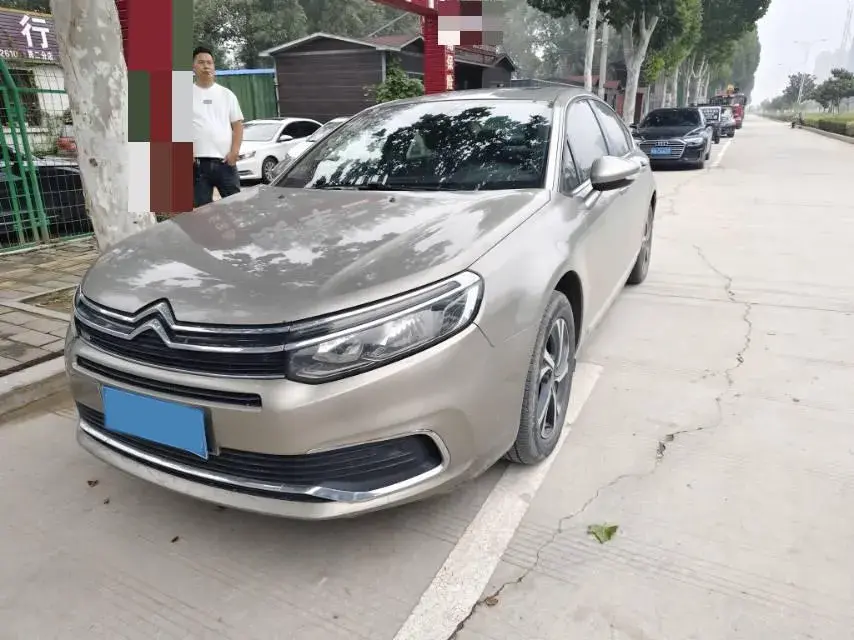 2017 CITROEN C5 view 1
