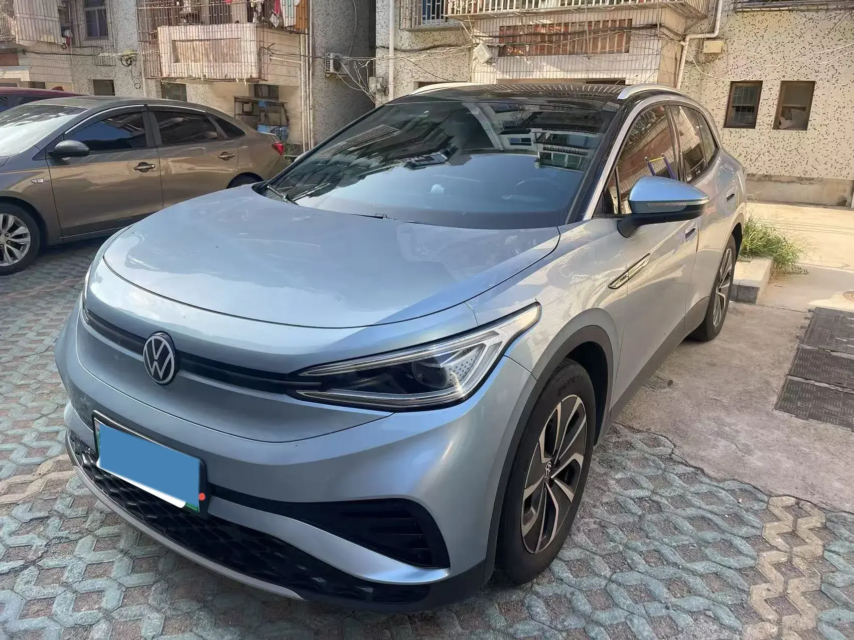 2022 VOLKSWAGEN ID.4 view 1