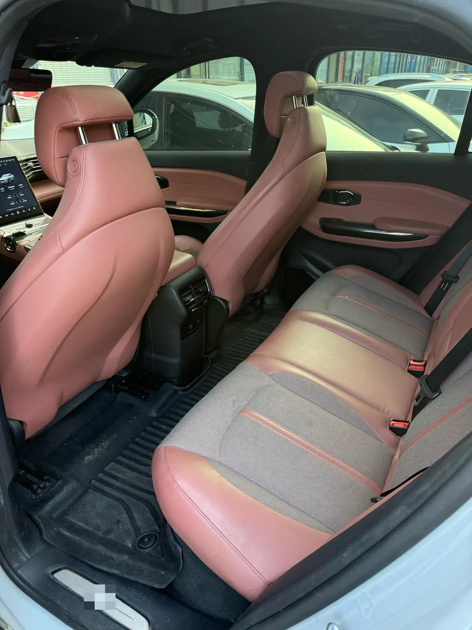 2020 NIO EC6 thumbnail 3