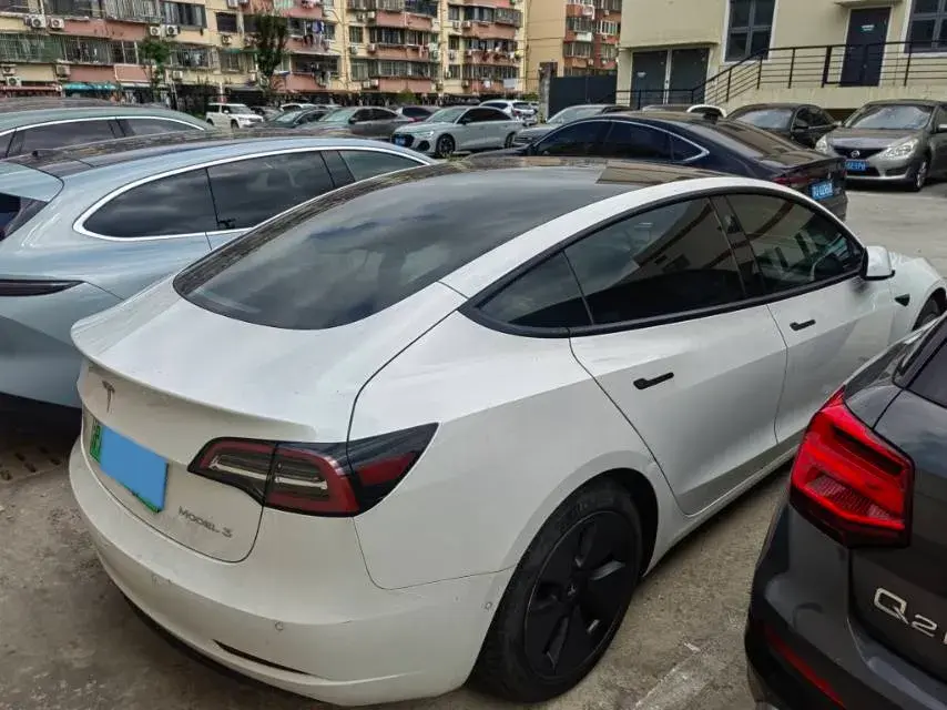 2021 TESLA MODEL thumbnail 4