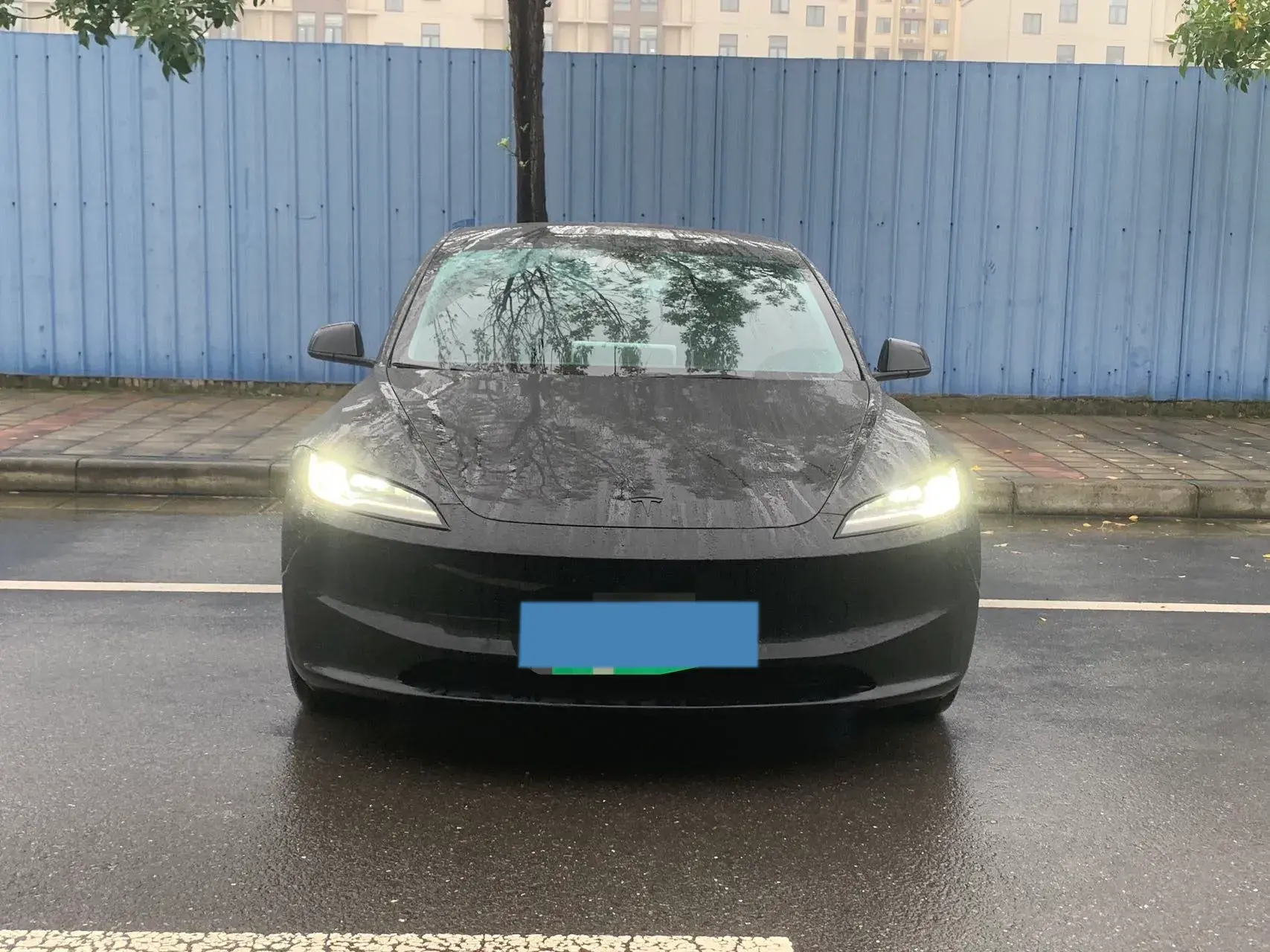 2023 TESLA MODEL thumbnail 2