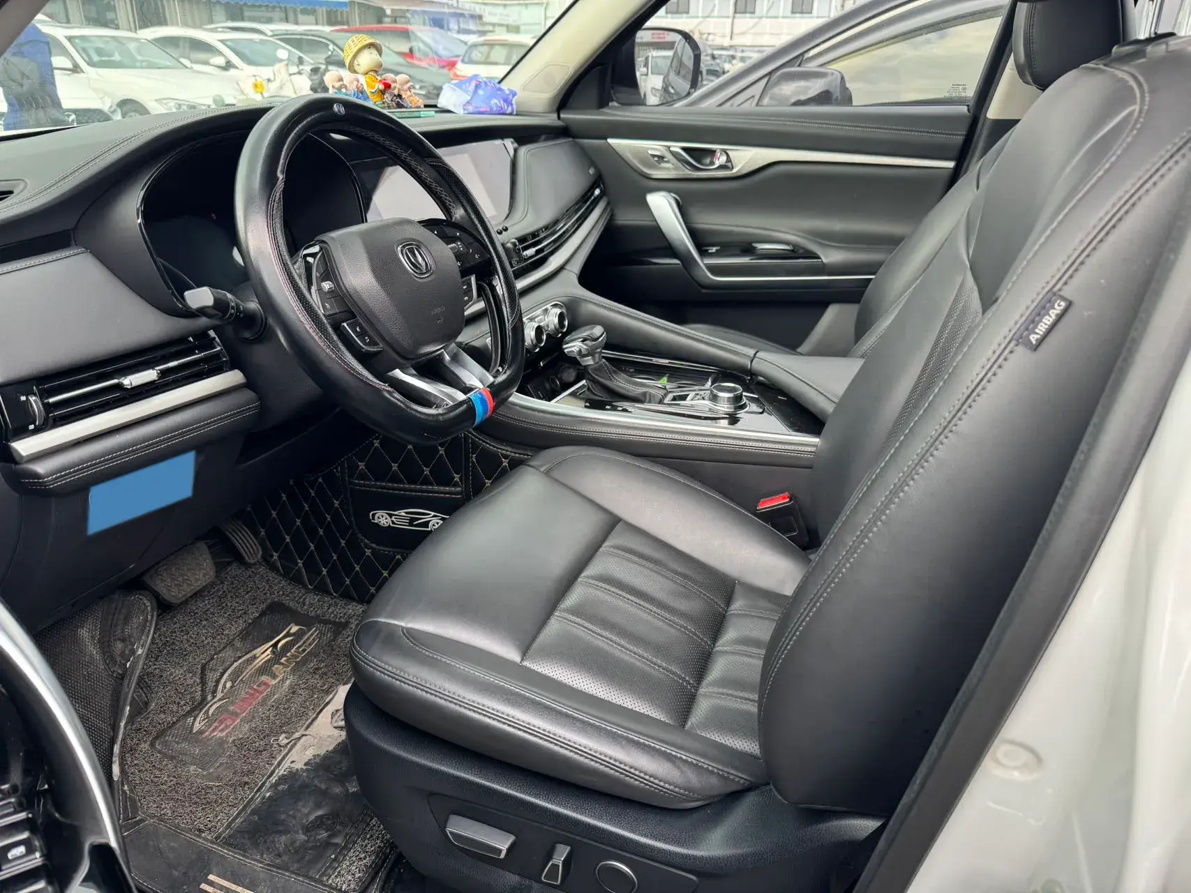 2019 CHANGAN CS95 thumbnail 4