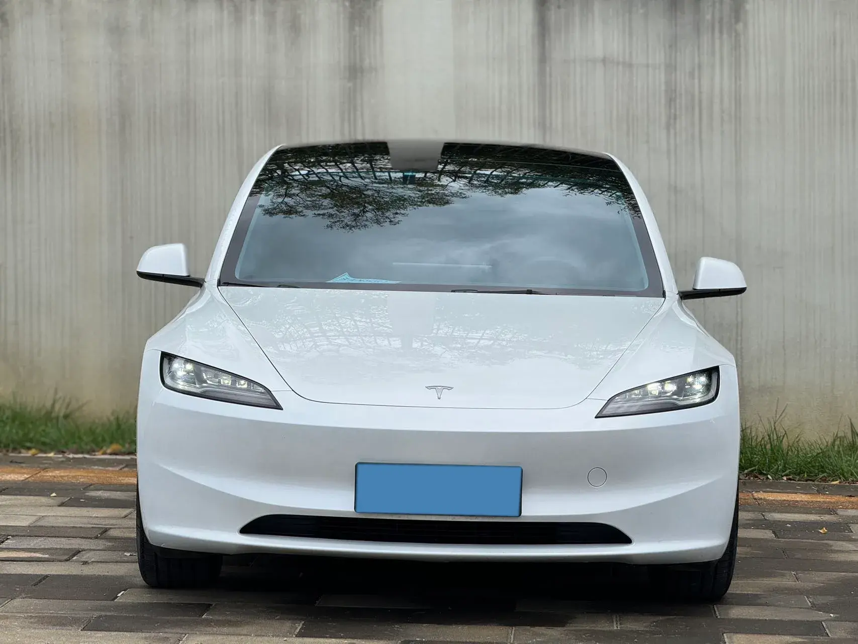 2023 TESLA MODEL thumbnail 2