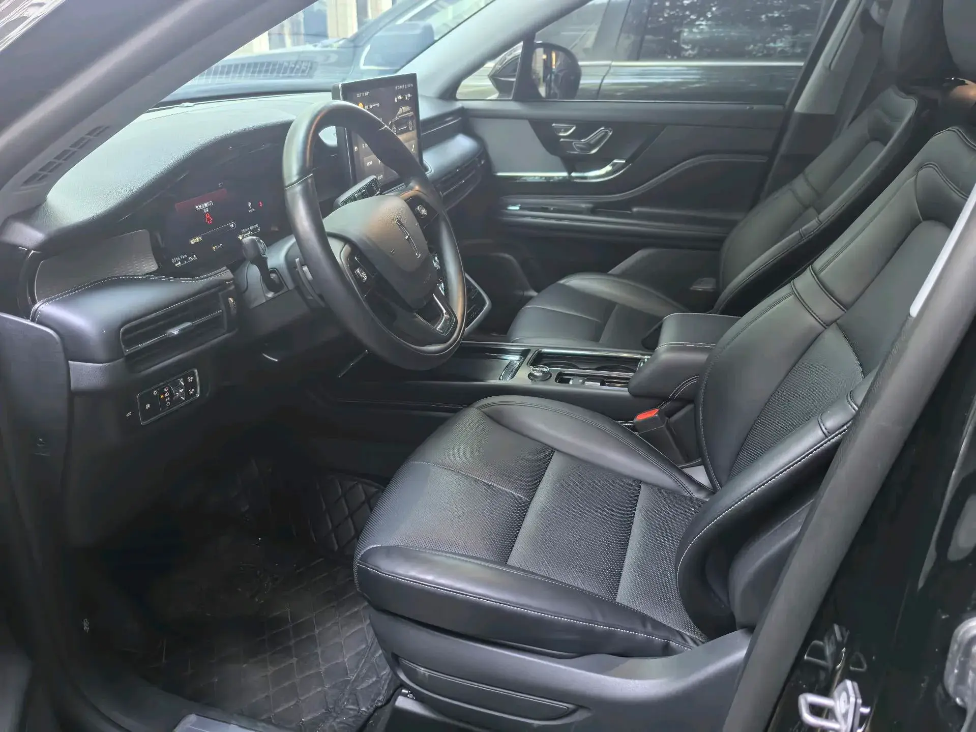 2022 LINCOLN CORSAIR thumbnail 3